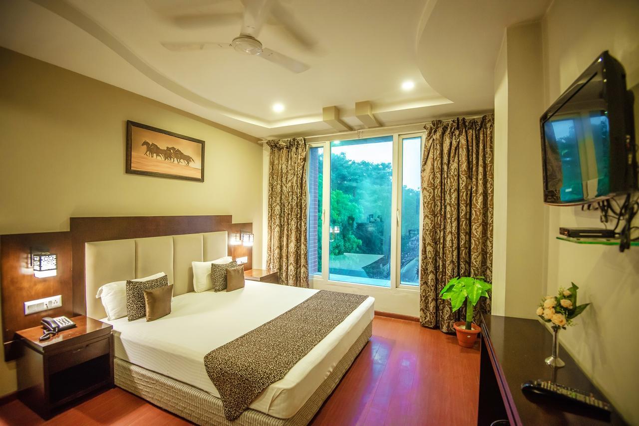 Gold Leaf Hotel Ουνταϊπούρ Εξωτερικό φωτογραφία