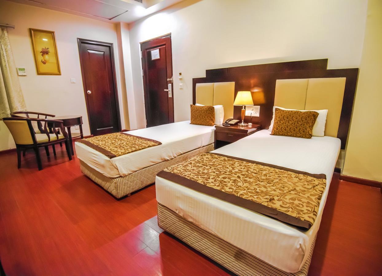 Gold Leaf Hotel Ουνταϊπούρ Εξωτερικό φωτογραφία
